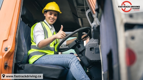 Choosing the Right Truck Driving School: Fastrack Driving Academy Guide